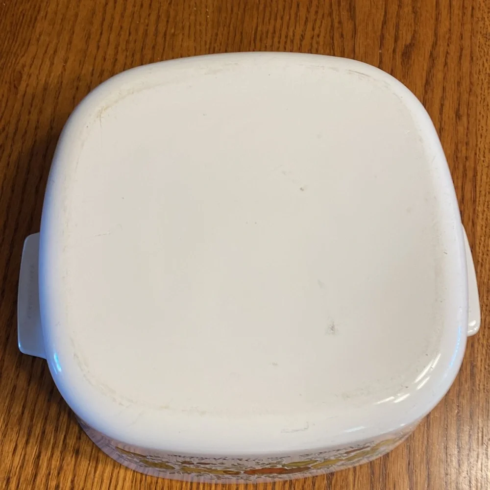 Corning Ware Spice of Life L’Echalote La Marjolaine 3 Qt. A-3-B Casserole Dish